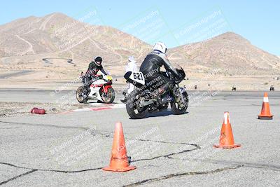 media/Feb-05-2023-Classic Track Day (Sun) [[c35aca4a42]]/Around the Pits/